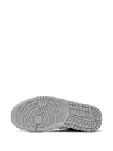 Air Jordan 1 "Light Grey" sneakers